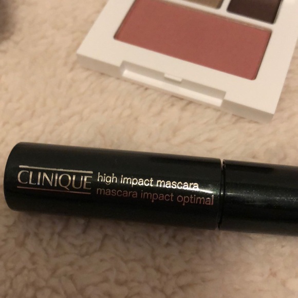 Clinique makeup 💄 - Picture 7 of 7